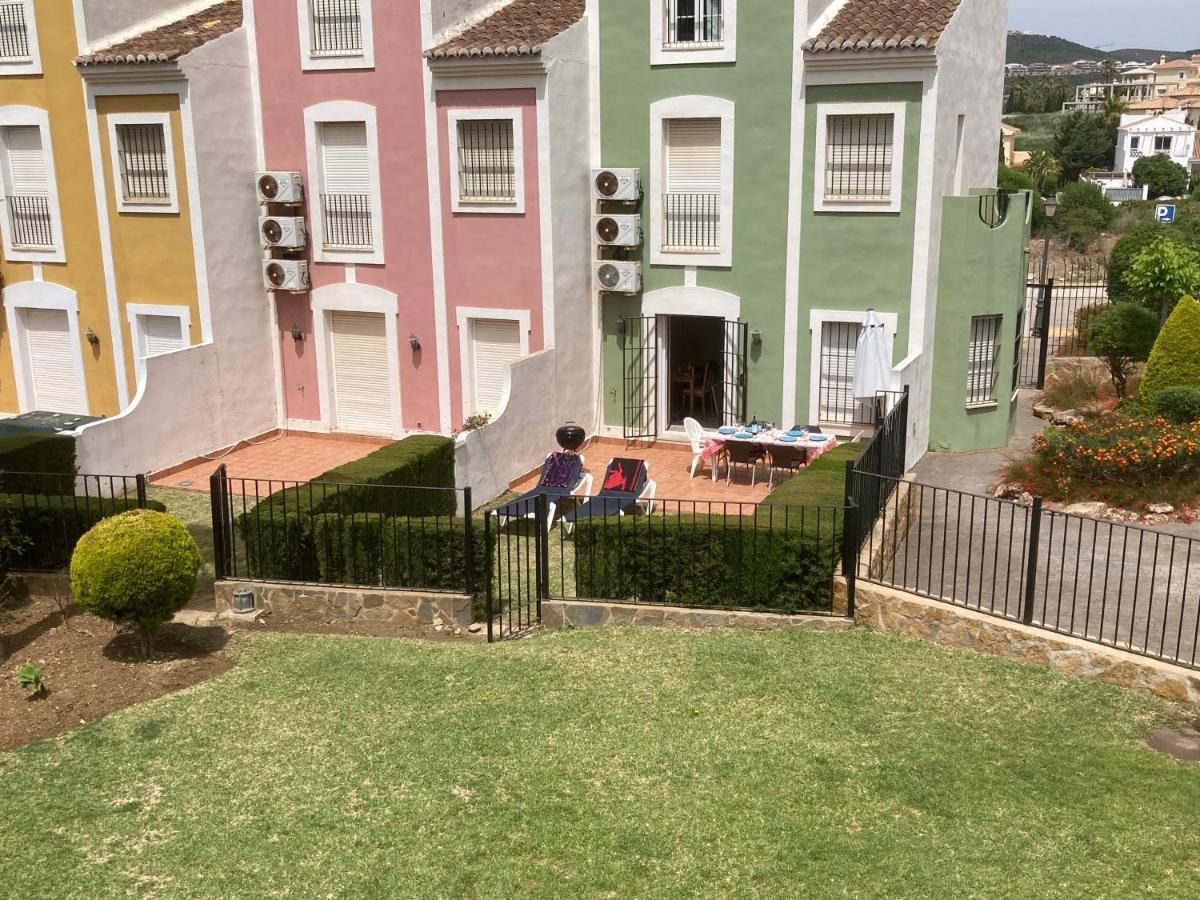3 Storey Townhouse - Costa Del Sol Bahia de Casares Екстер'єр фото